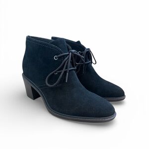 Clark’s Women’s Black Suede Lace Up‎ Boots